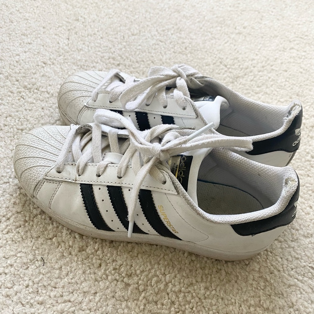 Adidas originals superstars